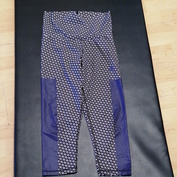 Capris crops fitted